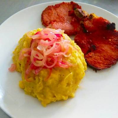 [MANPC] Mangú con Chuleta (Pequeño)